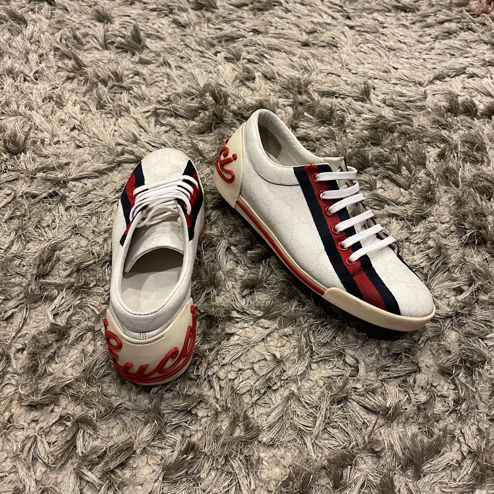VINTAGE GUCCI SNEAKERS SIZE 36